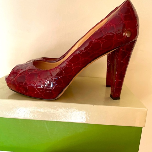 Kate Spade Ruby Shoes - Picture 2 of 8